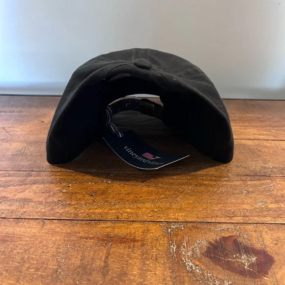 NWT Vineyard Vines Classic Logo Baseball Hat w/Adjustable Band in Jet Black. OS - Picture 4 of 9